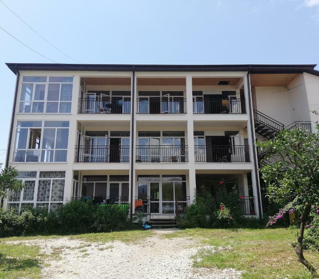 Aparthotel Na Abovyana 7 New Athos Dış mekan fotoğraf